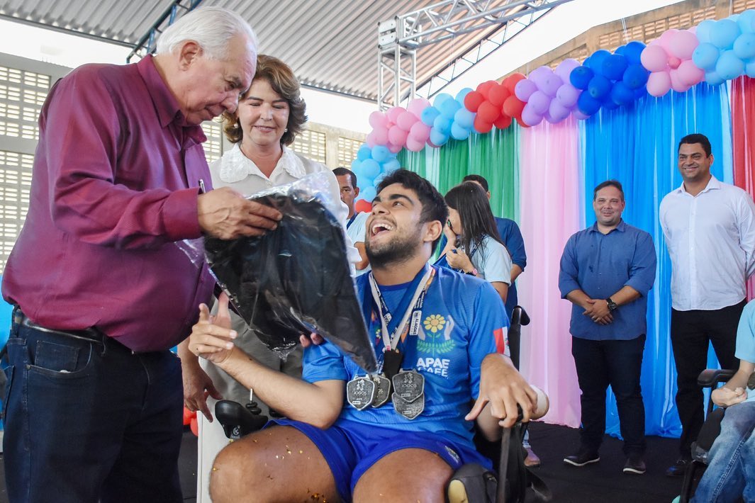 Atletas da APAE são homenageados pelo sucesso nos Jogos Paradesportivos de Alagoas